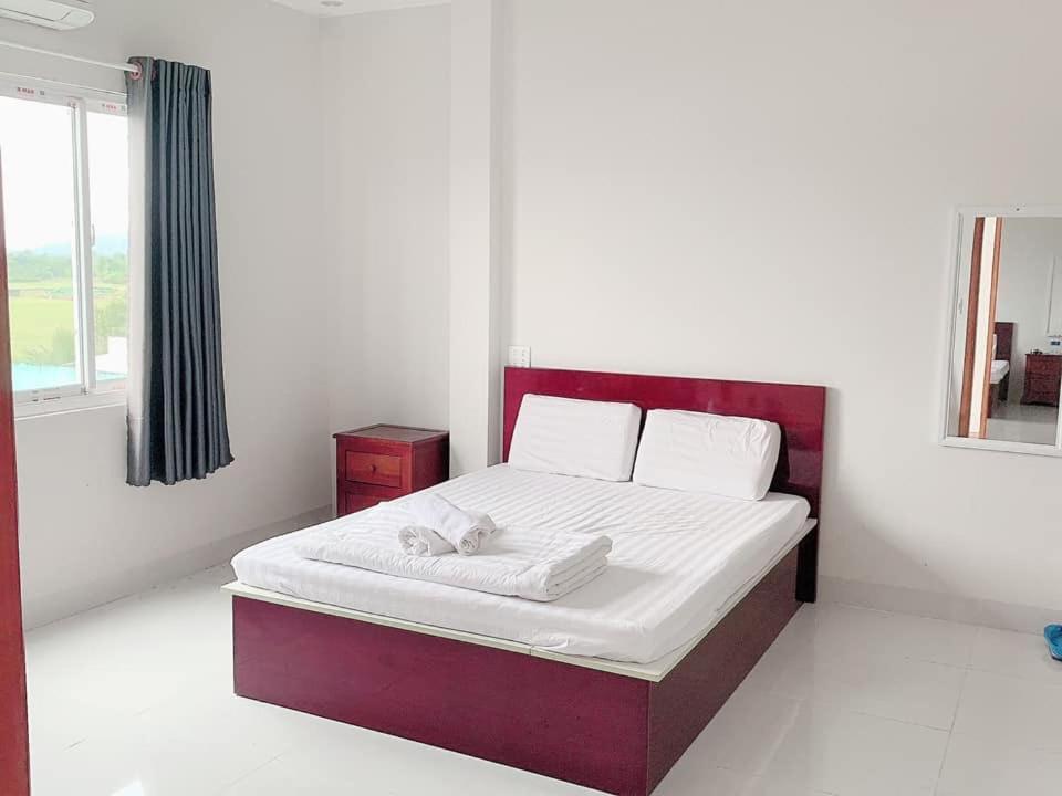 Phong Lan Guesthouse Chau Doc Exterior photo